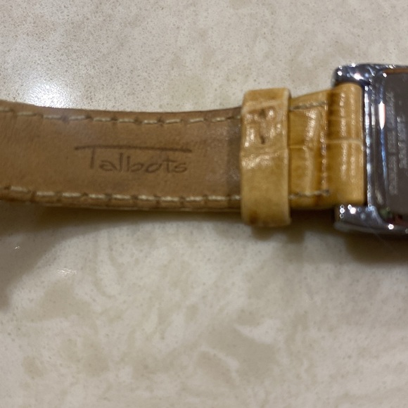 Talbots watch tan with silver hardware - Picture 3 of 4